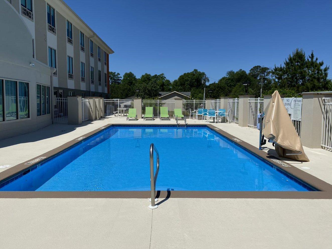 Holiday Inn Express & Suites - Enterprise By Ihg エクステリア 写真