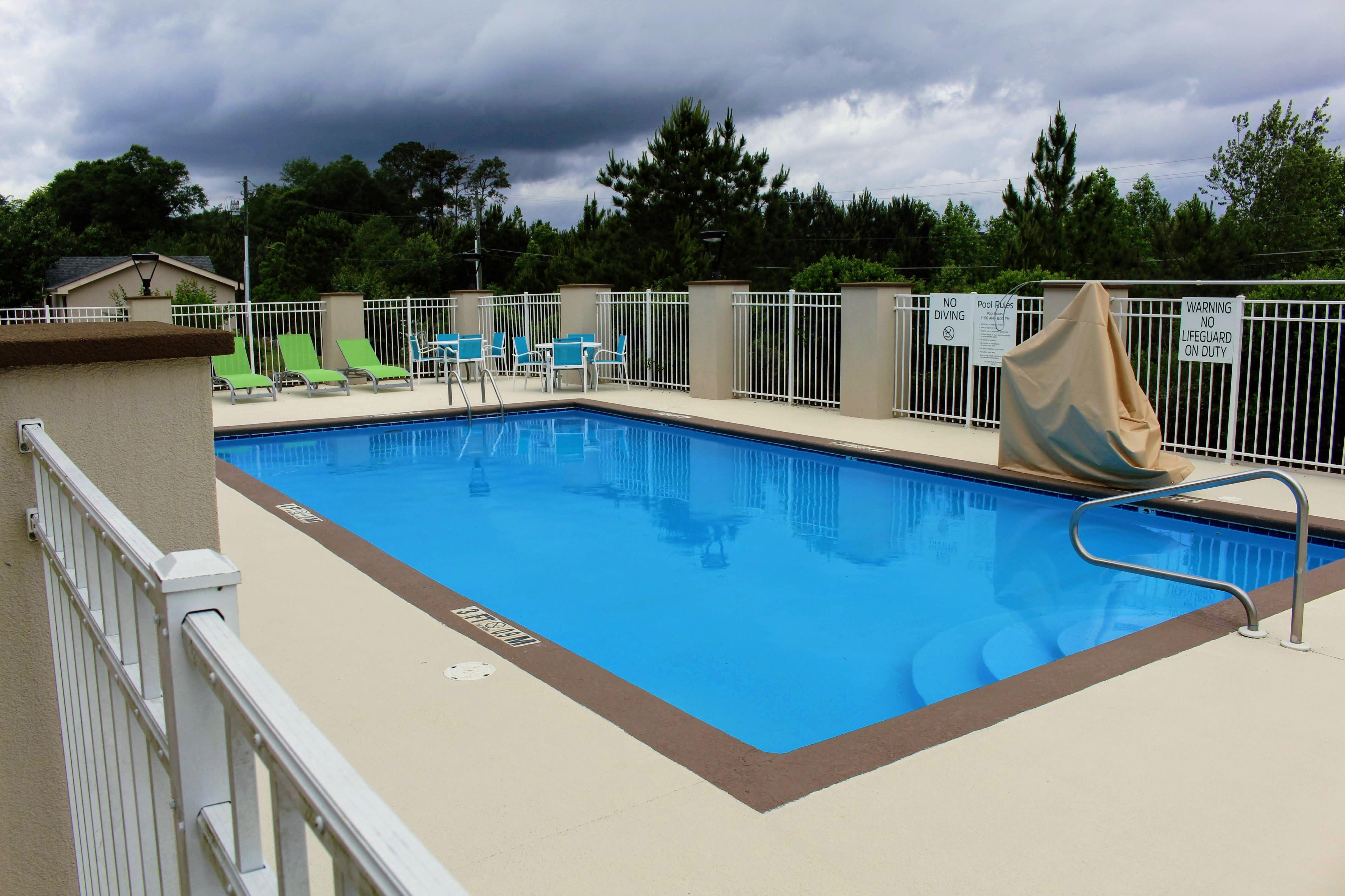 Holiday Inn Express & Suites - Enterprise By Ihg エクステリア 写真